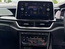 75/25 Volkswagen T-Roc 2.0 TDI R-Line Diesel DSG 150 ps