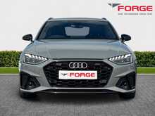 20/20 Audi A4 2.0 TFSI 35 Black Edition Estate 5dr Petrol S Tronic Euro 6 (s/s) (150 ps)