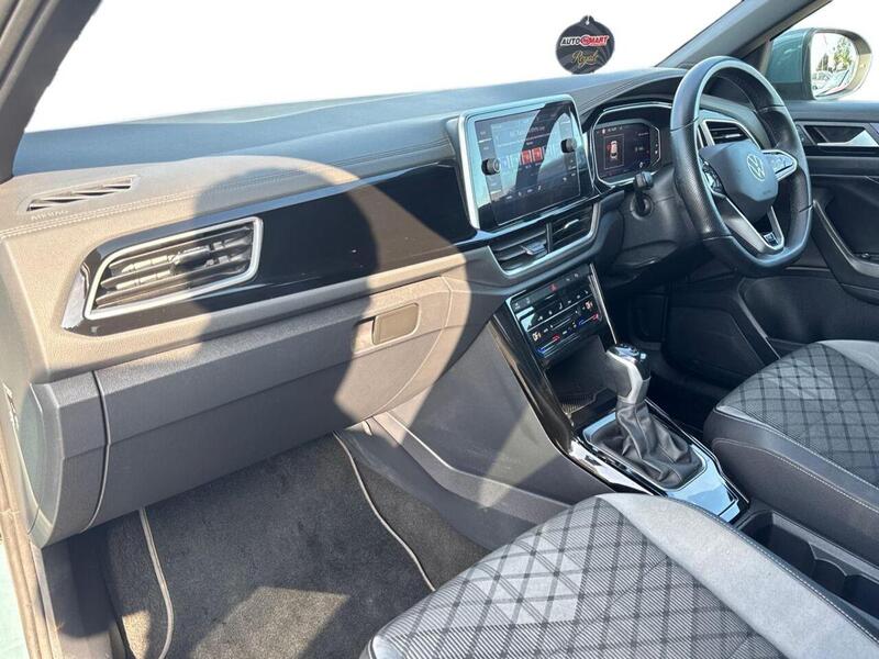 Volkswagen 2.0 TDI R-Line SUV 5dr Diesel DSG Euro 6 (s/s) (150 ps)