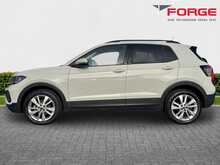 25/25 Volkswagen T-Cross TSI Match 1.0 DSG 110PS