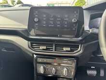 25/25 Volkswagen T-Cross TSI Match 1.0 DSG 110PS