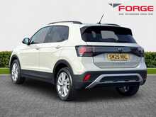 25/25 Volkswagen T-Cross TSI Match 1.0 DSG 110PS