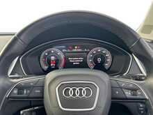 22/22 Audi Q5 2.0 TDI 40 Sport Sportback Diesel S Tronic quattro 204 ps