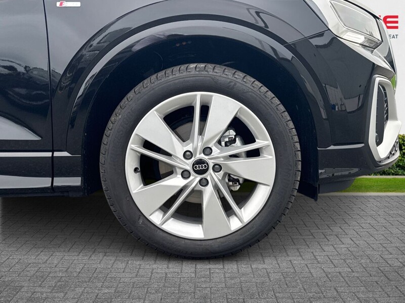 Audi 1.5 TFSI CoD 35 S line SUV 5dr Petrol S Tronic Euro 6 (s/s) (150 ps)