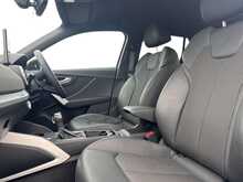 26/26 Audi Q2 TFSI CoD S line