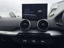 26/26 Audi Q2 TFSI CoD S line