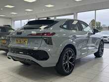 26/76 Audi Q3 Tfsi Quattro Sportback edition