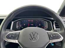24/74 Volkswagen Polo 1.0 TSI R-Line Petrol DSG  (110 ps)