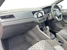 24/74 Volkswagen Polo 1.0 TSI R-Line Petrol DSG  (110 ps)