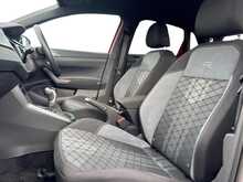 24/74 Volkswagen Polo 1.0 TSI R-Line Petrol DSG  (110 ps)