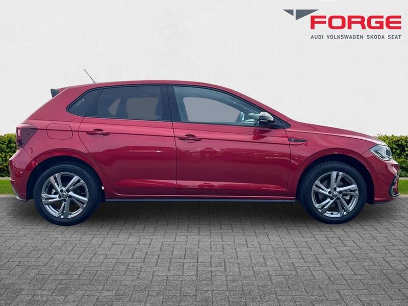 Volkswagen 1.0 TSI R-Line Hatchback 5dr Petrol DSG Euro 6 (s/s) (110 ps)