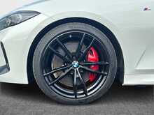 72/23 BMW 3 Series 2.0 320d MHT M Sport Touring 5dr Diesel Hybrid Auto Euro 6 (s/s) (190 ps)