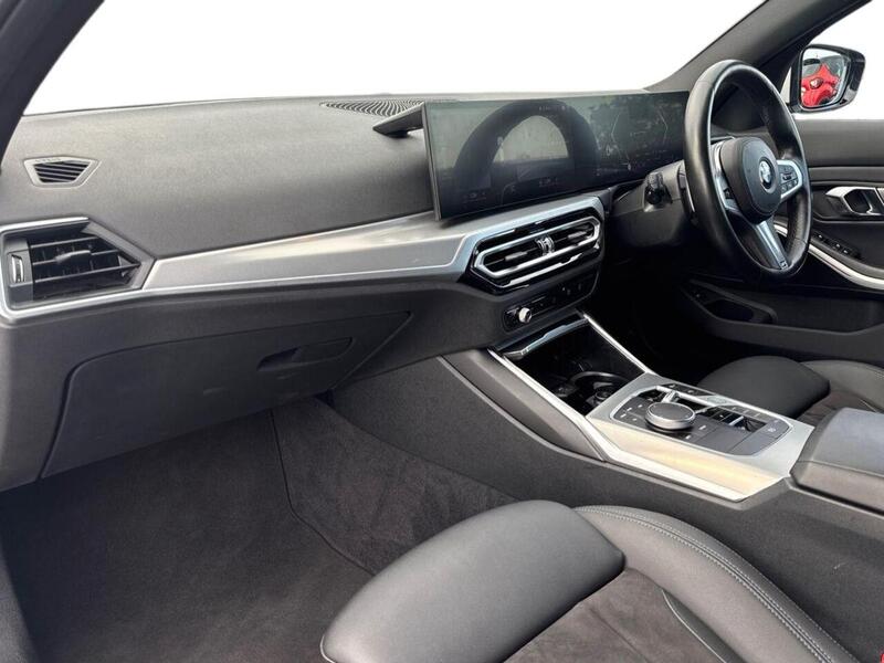 BMW 2.0 320d MHT M Sport Touring 5dr Diesel Hybrid Auto Euro 6 (s/s) (190 ps)
