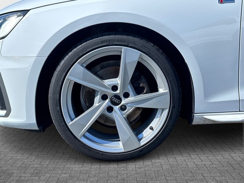 Audi 2.0 TDI 35 S line Estate 5dr Diesel S Tronic Euro 6 (s/s) (163 ps)