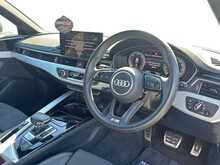 23/73 Audi A4 Avant TDI S line