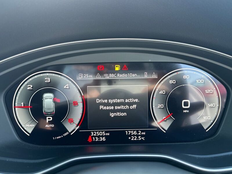 Audi 2.0 TDI 35 S line Estate 5dr Diesel S Tronic Euro 6 (s/s) (163 ps)