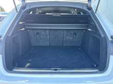 23/73 Audi A4 Avant TDI S line