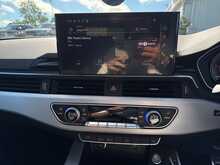 23/73 Audi A4 Avant TDI S line