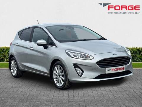T EcoBoost Titanium Hatchback 1.0 Manual Petrol
