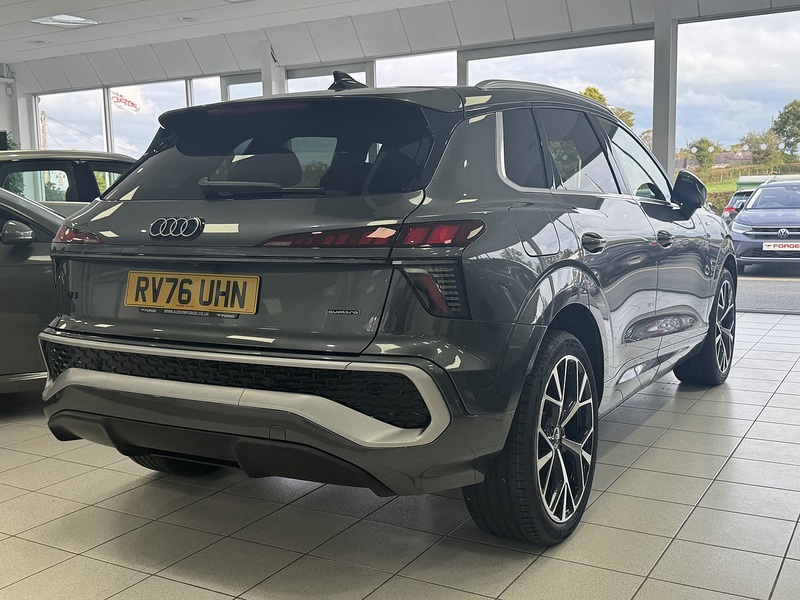 Audi Tfsi Quattro S Line 2.0 5dr Estate S- Line Petrol