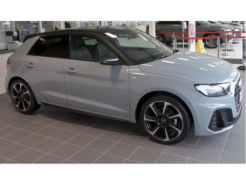 Audi 1.5 TFSI 35 Black Edition Sportback 5dr Petrol S Tronic Euro 6 (s/s) (150 ps)