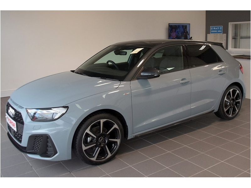 Audi 1.5 TFSI 35 Black Edition Sportback 5dr Petrol S Tronic Euro 6 (s/s) (150 ps)