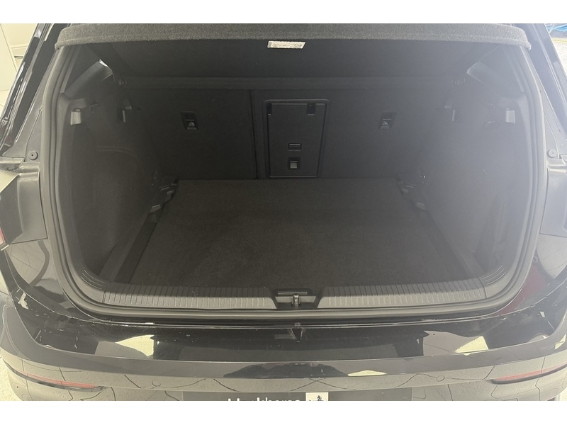 Volkswagen 1.5 TSI R-Line Hatchback 5dr Petrol Manual Euro 6 (s/s) (130 ps)