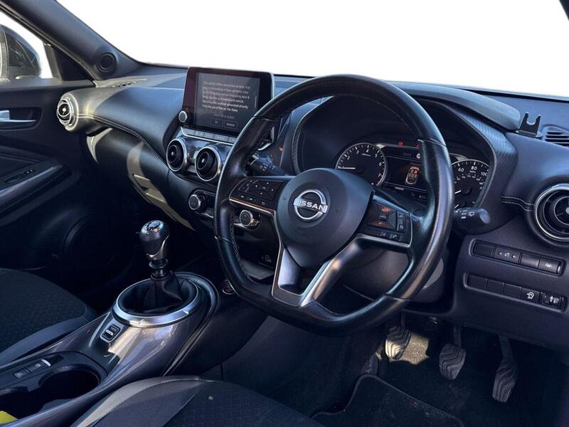 Nissan 1.0 DIG-T N-Connecta SUV 5dr Petrol Manual Euro 6 (s/s) (114 ps)