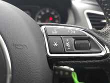 Audi Q3 TFSI CoD S line Edition 