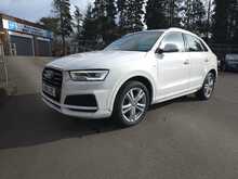 Audi Q3 TFSI CoD S line Edition 