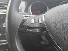 Volkswagen Tiguan TDI SE Navigation 