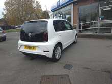 Volkswagen up! Move up! 