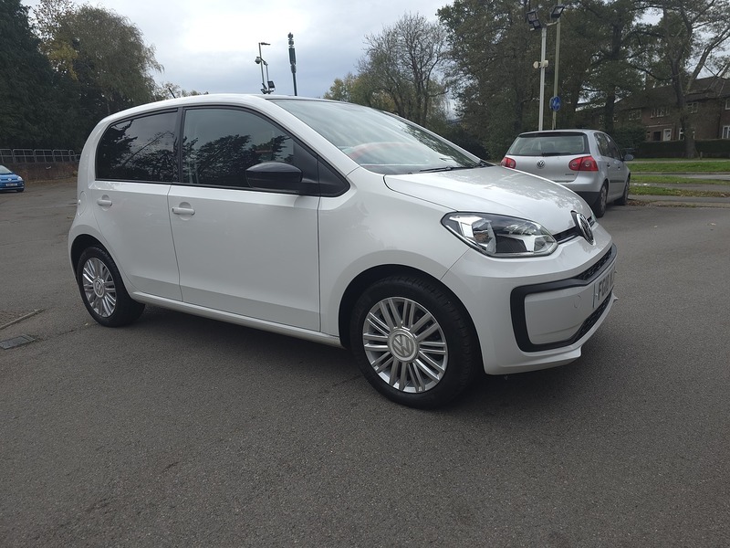 Volkswagen 1.0 Move up! Hatchback 5dr Petrol ASG Euro 6 (s/s) (60 ps)