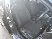 Volkswagen Polo TSI SE 