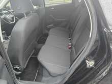 Volkswagen Polo TSI SE 