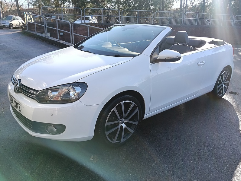 Volkswagen 2.0 TDI BlueMotion Tech GT Cabriolet 2dr Diesel DSG (134 g/km, 138 bhp)