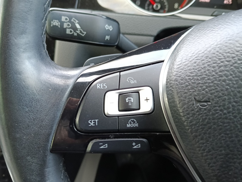 Volkswagen 1.4 TSI BlueMotion Tech ACT GT Hatchback 5dr Petrol DSG Euro 6 (s/s) (140 ps)