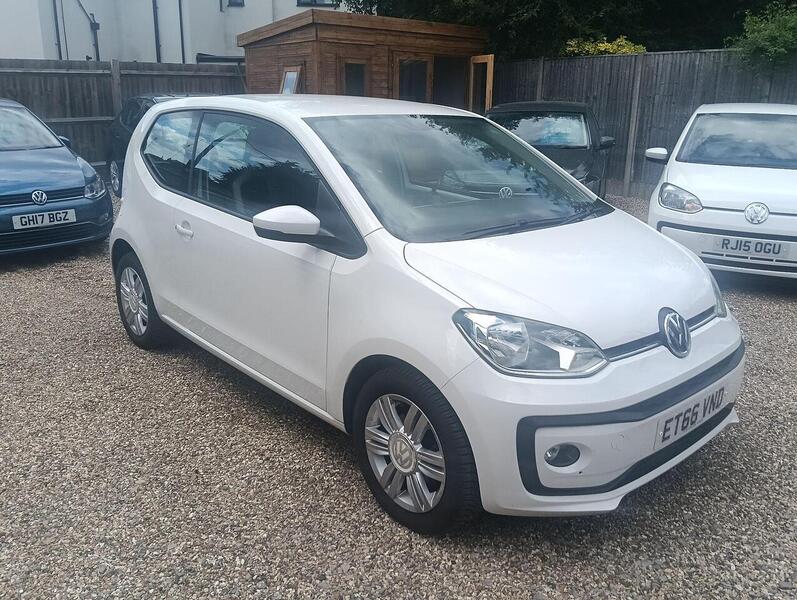 Volkswagen up! High up! - U13874