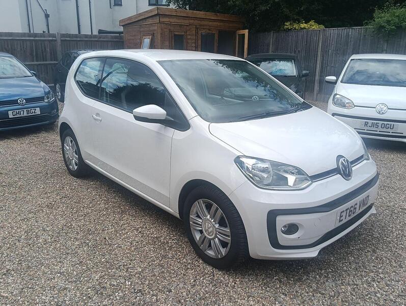 Volkswagen up! High up! - U13874