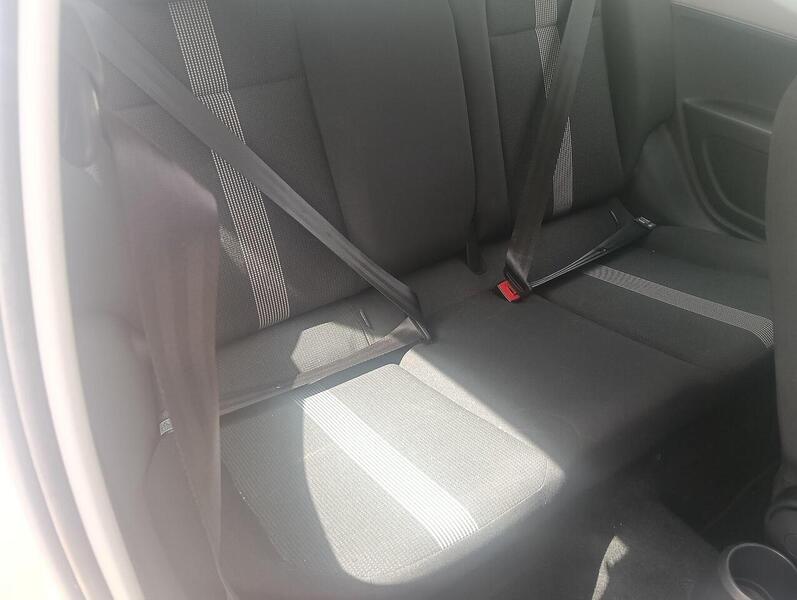 Volkswagen up! High up! - U13874