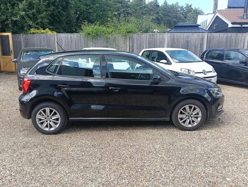 Volkswagen Polo 1.2 TSI BlueMotion Tech SE Hatchback 5dr Petrol Manual Euro 6 (s/s) (90 ps) - U13875