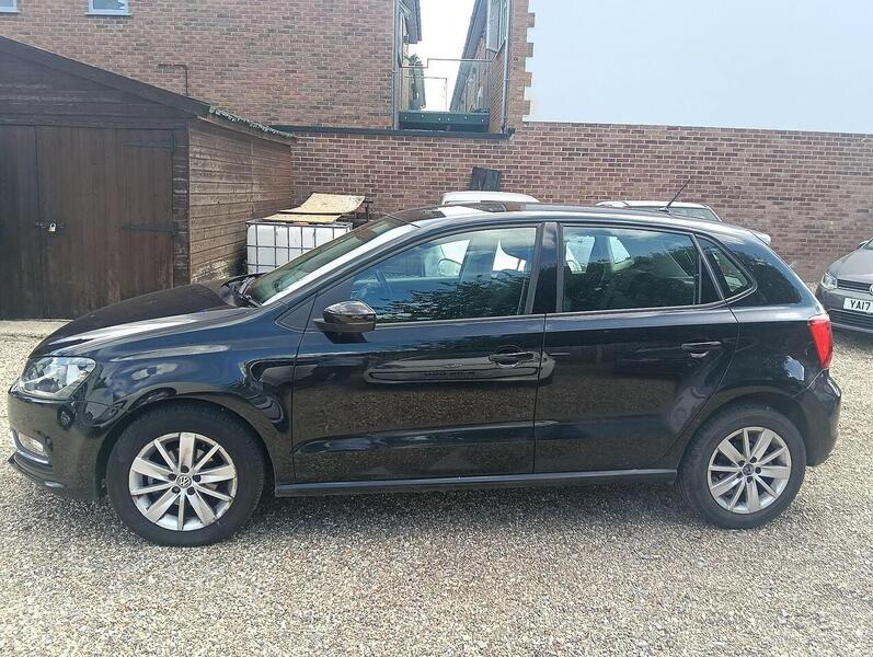 Volkswagen Polo 1.2 TSI BlueMotion Tech SE Hatchback 5dr Petrol Manual Euro 6 (s/s) (90 ps) - U13875