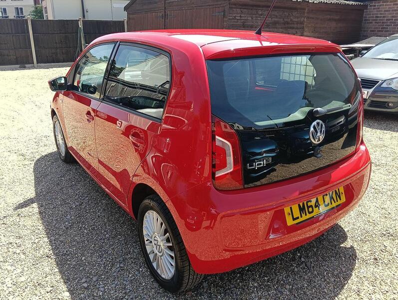 Volkswagen up! 1.0 High up! Hatchback 5dr Petrol Manual Euro 5 (75 ps) - U13879