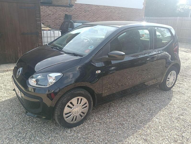 Volkswagen up! 1.0 Move up! Hatchback 3dr Petrol Manual Euro 5 (60 ps) - U13880