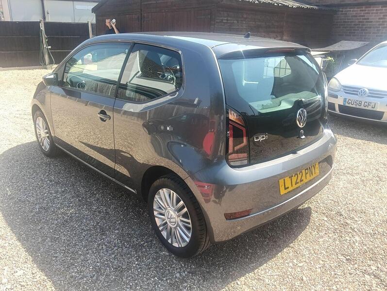 Volkswagen up! 1.0 up! Hatchback 3dr Petrol Manual Euro 6 (s/s) (65 ps) - U13884