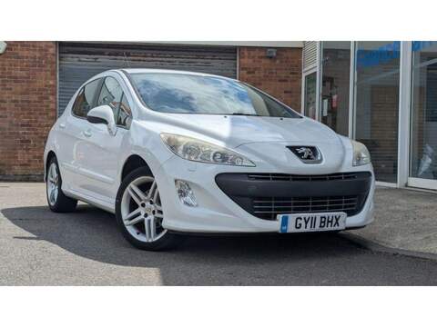 Peugeot 308 T-cross 1.0 TSI 115 R-Line 5dr DSG