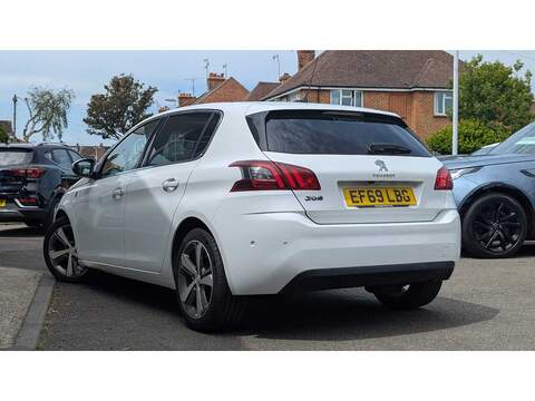 Peugeot 308 1.2 PureTech Tech Edition Hatchback 5dr Petrol EAT Euro 6 (s/s) (130 ps) - U11072