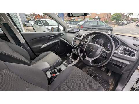 Suzuki SX4 S-Cross 1.0 Boosterjet SZ-T Euro 6 5dr - U11097