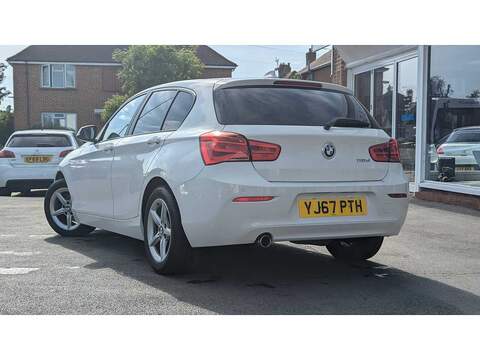 BMW 1 Series 2.0 118d SE Hatchback 5dr Diesel Auto Euro 6 (s/s) (150 ps) - U11099