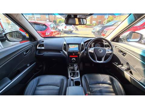 SsangYong Tivoli e-XGi Ultimate SUV 1.6 Automatic Petrol - U11101